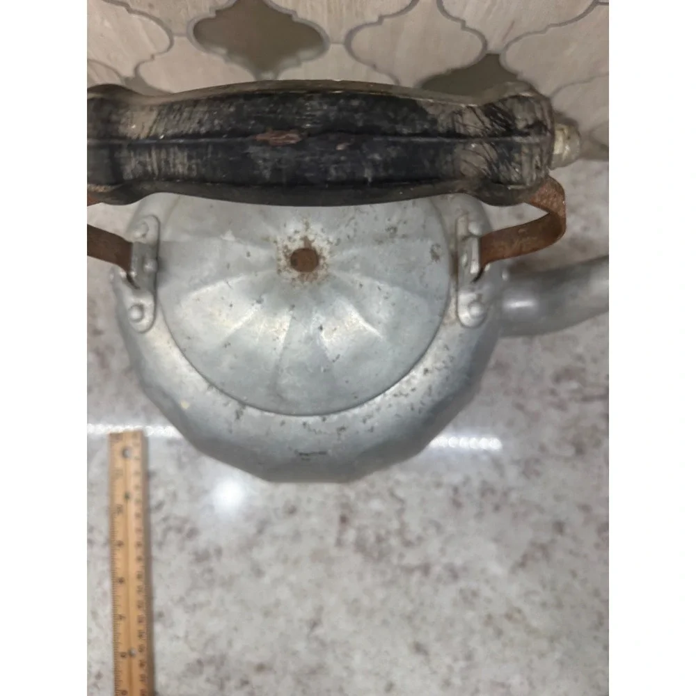 Vintage Mirro Aluminum Tea Kettle 5 Qt Wood Handle Rustic Farmhouse Decor 11in